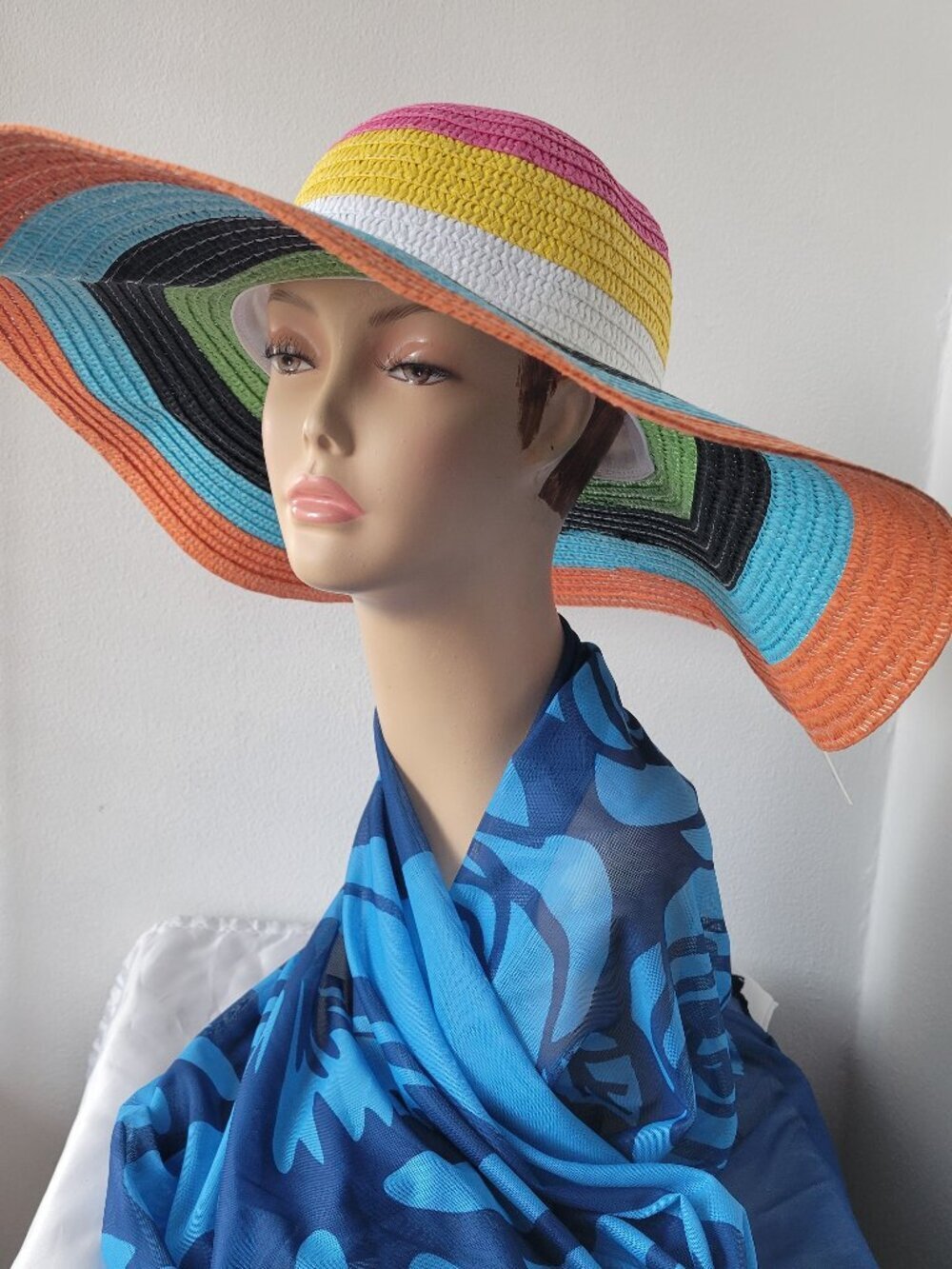 NWT - Odiva Rainbow Spiral Colored Summer Sun Floppy Straw Hat